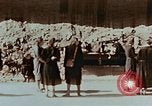 Immagine di Civili tedesco Berlino Germania, 1945, secondo 13 filmato di repertorio 65675043970