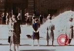 Immagine di Civili tedesco Berlino Germania, 1945, secondo 17 filmato di repertorio 65675043970