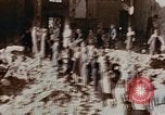 Immagine di Civili tedesco Berlino Germania, 1945, secondo 52 filmato di repertorio 65675043970