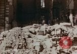 Immagine di Civili tedesco Berlino Germania, 1945, secondo 56 filmato di repertorio 65675043970