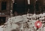 Immagine di Civili tedesco Berlino Germania, 1945, secondo 57 filmato di repertorio 65675043970