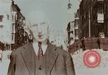 Immagine di Civili tedesco Berlino Germania, 1945, secondo 29 filmato di repertorio 65675043972