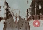 Immagine di Civili tedesco Berlino Germania, 1945, secondo 30 filmato di repertorio 65675043972