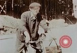 Immagine di Civili tedesco Berlino Germania, 1945, secondo 35 filmato di repertorio 65675043972