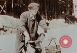 Immagine di Civili tedesco Berlino Germania, 1945, secondo 55 filmato di repertorio 65675043972