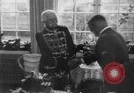 Standbild deutscher Generalfeldmarschall August von Mackensen Berlin Deutschland, 1944, aus Sekunde 14 historischem Filmmaterial Videoclip 65675043977