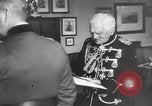 Standbild deutscher Generalfeldmarschall August von Mackensen Berlin Deutschland, 1944, aus Sekunde 18 historischem Filmmaterial Videoclip 65675043977