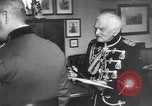 Standbild deutscher Generalfeldmarschall August von Mackensen Berlin Deutschland, 1944, aus Sekunde 19 historischem Filmmaterial Videoclip 65675043977
