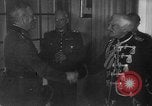 Standbild deutscher Generalfeldmarschall August von Mackensen Berlin Deutschland, 1944, aus Sekunde 40 historischem Filmmaterial Videoclip 65675043977