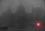 Image des navires de guerre allemands avancer le long du Danube dans Seconde Guerre Mondiale Budapest Hongrie, 1944, de la seconde 10 séquences d'archives historiques vidéo 65675043978