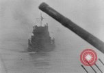 Image des navires de guerre allemands avancer le long du Danube dans Seconde Guerre Mondiale Budapest Hongrie, 1944, de la seconde 36 séquences d'archives historiques vidéo 65675043978