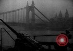 Image des navires de guerre allemands avancer le long du Danube dans Seconde Guerre Mondiale Budapest Hongrie, 1944, de la seconde 48 séquences d'archives historiques vidéo 65675043978