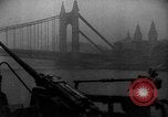 Image des navires de guerre allemands avancer le long du Danube dans Seconde Guerre Mondiale Budapest Hongrie, 1944, de la seconde 49 séquences d'archives historiques vidéo 65675043978