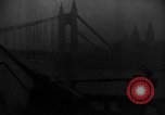 Image des navires de guerre allemands avancer le long du Danube dans Seconde Guerre Mondiale Budapest Hongrie, 1944, de la seconde 50 séquences d'archives historiques vidéo 65675043978