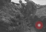 Standbild Deutsche Truppen kämpfen Sowjets Zweiten Weltkrieg Osteuropa, 1944, aus Sekunde 11 historischem Filmmaterial Videoclip 65675043979