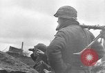 Standbild Deutsche Truppen kämpfen Sowjets Zweiten Weltkrieg Osteuropa, 1944, aus Sekunde 22 historischem Filmmaterial Videoclip 65675043979