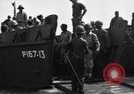 Standbild philippinischen Operationen Philippinen, 1944, aus Sekunde 21 historischem Filmmaterial Videoclip 65675043987