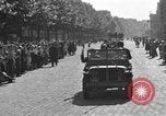 Immagine di Leonard T Gerow Parigi Francia, 1944, secondo 31 filmato di repertorio 65675043991