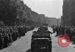 Immagine di Leonard T Gerow Parigi Francia, 1944, secondo 36 filmato di repertorio 65675043991