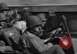Immagine di Leonard T Gerow Parigi Francia, 1944, secondo 56 filmato di repertorio 65675043991