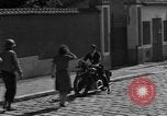 Immagine di Soldati statunitensi Parigi Francia, 1944, secondo 20 filmato di repertorio 65675043992
