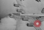 Image États-Unis B-24 Liberator l'Europe, 1944, de la seconde 5 séquences d'archives historiques vidéo 65675043999