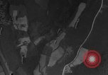 Standbild Bombardierung über Target Europa, 1946, aus Sekunde 7 historischem Filmmaterial Videoclip 65675044000