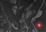 Standbild Bombardierung über Target Europa, 1946, aus Sekunde 9 historischem Filmmaterial Videoclip 65675044000