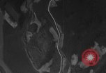 Standbild Bombardierung über Target Europa, 1946, aus Sekunde 22 historischem Filmmaterial Videoclip 65675044000