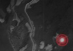 Standbild Bombardierung über Target Europa, 1946, aus Sekunde 27 historischem Filmmaterial Videoclip 65675044000