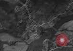 Standbild Bombardierung über Target Europa, 1946, aus Sekunde 47 historischem Filmmaterial Videoclip 65675044000