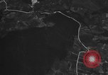 Standbild Bombardierung über Target Europa, 1946, aus Sekunde 12 historischem Filmmaterial Videoclip 65675044001