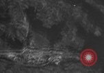 Standbild Bombardierung über Target Europa, 1946, aus Sekunde 16 historischem Filmmaterial Videoclip 65675044001