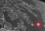 Standbild Bombardierung über Target Europa, 1946, aus Sekunde 17 historischem Filmmaterial Videoclip 65675044001