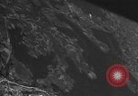 Standbild Bombardierung über Target Europa, 1946, aus Sekunde 18 historischem Filmmaterial Videoclip 65675044001