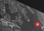 Standbild Bombardierung über Target Europa, 1946, aus Sekunde 20 historischem Filmmaterial Videoclip 65675044001