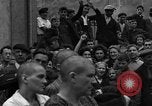 Standbild Frauen Mitarbeiter BESANCON FRANKREICH, 1944, aus Sekunde 44 historischem Filmmaterial Videoclip 65675044005