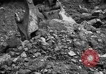 Standbild Kohle Bergbau Alberta British Columbia Kanada, 1940, aus Sekunde 28 historischem Filmmaterial Videoclip 65675044027