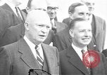 Standbild Präsident Dwight D Eisenhower Washington DC USA, 1955, aus Sekunde 39 historischem Filmmaterial Videoclip 65675044030