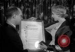 Standbild Clare Booth Luce Philadelphia Pennsylvania USA, 1955, aus Sekunde 24 historischem Filmmaterial Videoclip 65675044046