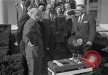 Immagine di Presidente Dwight Eisenhower D Washington DC USA, 1955, secondo 25 filmato di repertorio 65675044047