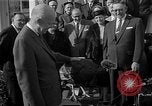 Immagine di Presidente Dwight Eisenhower D Washington DC USA, 1955, secondo 55 filmato di repertorio 65675044047