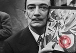 Immagine di Salvador Dali Parigi Francia, 1955, secondo 50 filmato di repertorio 65675044048