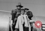 Standbild USO Truppe Seoul Korea, 1953, aus Sekunde 4 historischem Filmmaterial Videoclip 65675044054