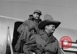 Standbild USO Truppe Seoul Korea, 1953, aus Sekunde 10 historischem Filmmaterial Videoclip 65675044054