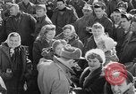 Standbild USO Truppe Seoul Korea, 1953, aus Sekunde 35 historischem Filmmaterial Videoclip 65675044054