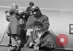 Standbild USO Truppe Seoul Korea, 1953, aus Sekunde 41 historischem Filmmaterial Videoclip 65675044054