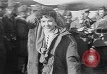 Standbild USO Truppe Seoul Korea, 1953, aus Sekunde 42 historischem Filmmaterial Videoclip 65675044054