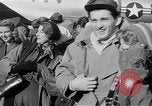 Standbild USO Truppe Seoul Korea, 1953, aus Sekunde 47 historischem Filmmaterial Videoclip 65675044054