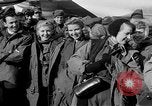 Standbild USO Truppe Seoul Korea, 1953, aus Sekunde 50 historischem Filmmaterial Videoclip 65675044054
